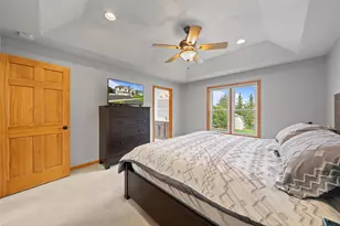 198 Lynne Dr, Twin Lakes, WI 53181 - Photo 17