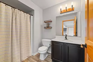 198 Lynne Dr, Twin Lakes, WI 53181 - Photo 35