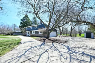 1101 W County Line Rd, Bayside, WI 53217 - Photo 35