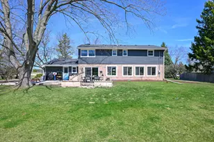 1101 W County Line Rd, Bayside, WI 53217 - Photo 37
