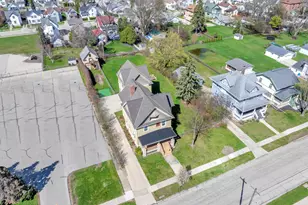 143 E Merrill Ave, Fond du Lac, WI 54935 - Photo 3