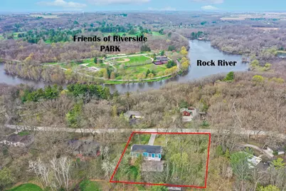 2828 N River Bluff Dr, Janesville, WI 53545 - Photo 3