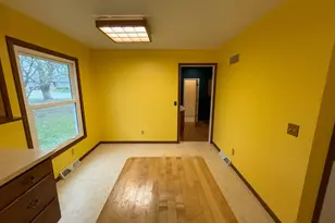 811 Ellen Ln, Fond du Lac, WI 54935 - Photo 7