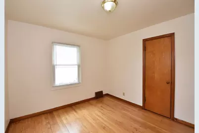 3115  La Salle St, Racine, WI 53402 - Photo 21