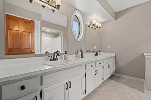 3304 River Vly Rd, Waukesha, WI 53189 - Photo 23