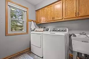 3304 River Vly Rd, Waukesha, WI 53189 - Photo 19