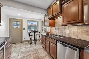 709 N Cumberland Dr, Waukesha, WI 53188 - Photo 15