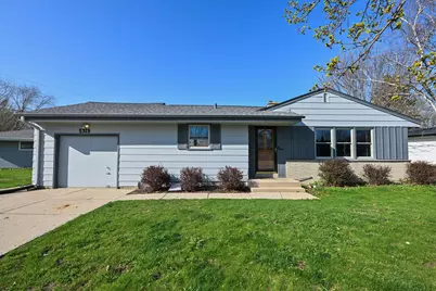 5319  Lakeside Dr, Greendale, WI 53129 - Photo 1