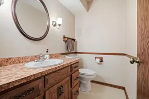 2009 Deerfield Dr, Saukville, WI 53080 - Photo 21