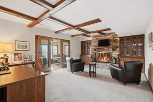 2009 Deerfield Dr, Saukville, WI 53080 - Photo 7