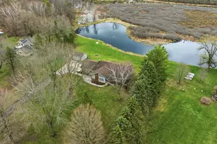 2009 Deerfield Dr, Saukville, WI 53080 - Photo 35