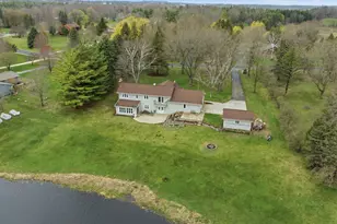 2009 Deerfield Dr, Saukville, WI 53080 - Photo 43