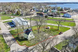 202 East Park Street, Salem Lakes, WI 53170 - Photo 39