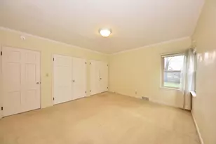 N93W15358 Hillside Ln, Menomonee Falls, WI 53051 - Photo 21