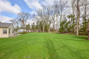 N93W15358 Hillside Ln, Menomonee Falls, WI 53051 - Photo 31
