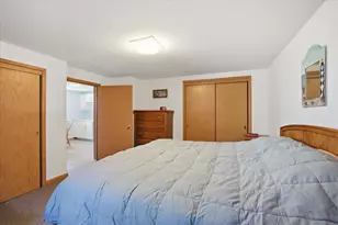 531 Lookout Dr, Pewaukee, WI 53072 - Photo 29