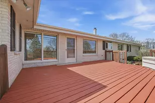 531 Lookout Dr, Pewaukee, WI 53072 - Photo 39
