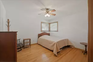 531 Lookout Dr, Pewaukee, WI 53072 - Photo 25