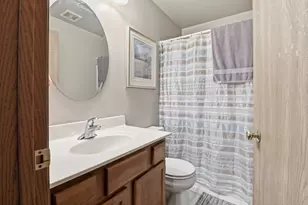 2077 S 102nd St, West Allis, WI 53227 - Photo 5