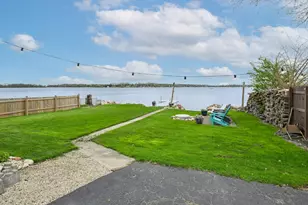 2225 Lakeshore Dr, Racine, WI 53139 - Photo 37