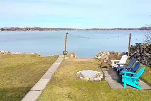2225 Lakeshore Dr, Racine, WI 53139 - Photo 29