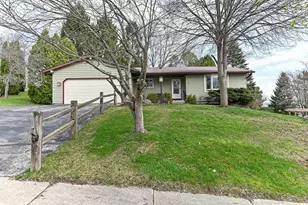917 Howard St, Waukesha, WI 53188 - Photo 51