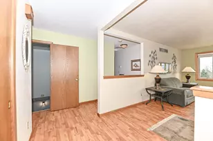 917 Howard St, Waukesha, WI 53188 - Photo 5