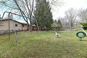 917 Howard St, Waukesha, WI 53188 - Photo 45