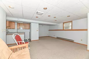917 Howard St, Waukesha, WI 53188 - Photo 31