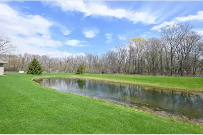 4870 S Waterview Ct, Greenfield, WI 53220 - Photo 41