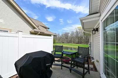 4870 S Waterview Ct, Greenfield, WI 53220 - Photo 47