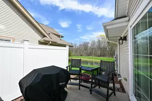 4870 S Waterview Ct, Greenfield, WI 53220 - Photo 47