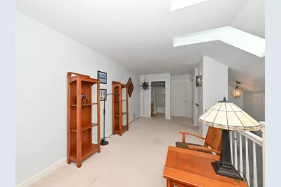 4870 S Waterview Ct, Greenfield, WI 53220 - Photo 21