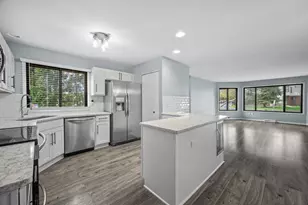 1460 28th Ct, Kenosha, WI 53140 - Photo 9