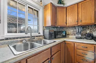 3716 Marquette St, Racine, WI 53402 - Photo 17