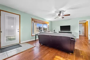 3716 Marquette St, Racine, WI 53402 - Photo 3