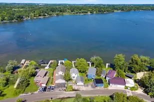 4175 N Island Ln, Cambridge, WI 53523 - Photo 5