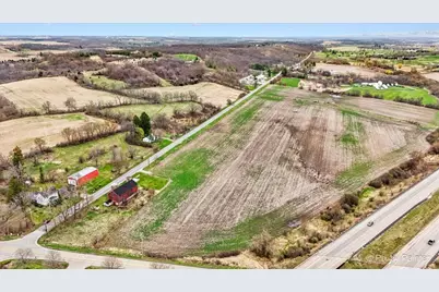 W3004  Krueger Rd, Geneva, WI 53147 - Photo 35