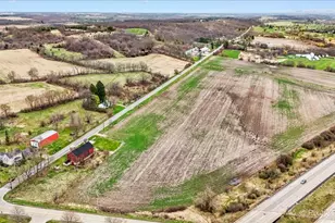 W3004 Krueger Rd, Geneva, WI 53147 - Photo 35