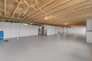 2110 Highland Wy, Racine, WI 53177 - Photo 51