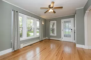220 Fox St, Mukwonago, WI 53149 - Photo 5