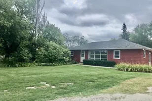 2701 Rapids Dr, Racine, WI 53404 - Photo 15