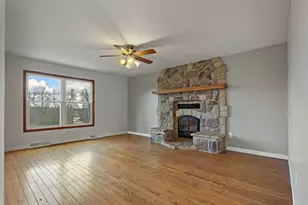 26326 Durand Ave, Racine, WI 53139 - Photo 7