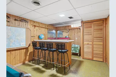 1001  Glenview Dr, Manitowoc, WI 54220 - Photo 25