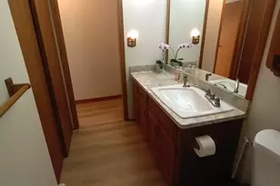 2012 Creek Ridge Dr, Racine, WI 53402 - Photo 31