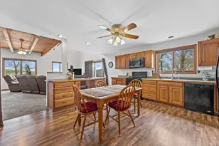 7293 Aurora Rd, West Bend, WI 53090 - Photo 15