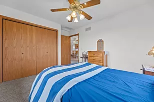 7293 Aurora Rd, West Bend, WI 53090 - Photo 35