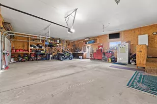 7293 Aurora Rd, West Bend, WI 53090 - Photo 79