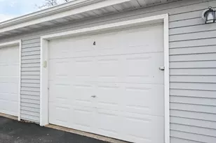 786 S River Rd, West Bend, WI 53095 - Photo 17