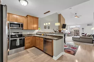 2515 W Colonial Woods Dr, Oak Creek, WI 53154 - Photo 9